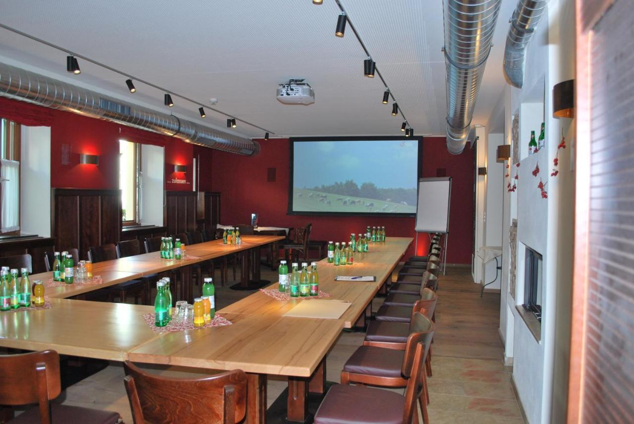 Hotel Zillners Einkehr *** Altheim Экстерьер фото